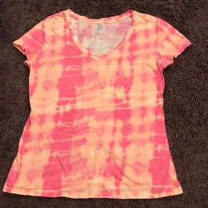 Tie-Dye V-Neck shirt